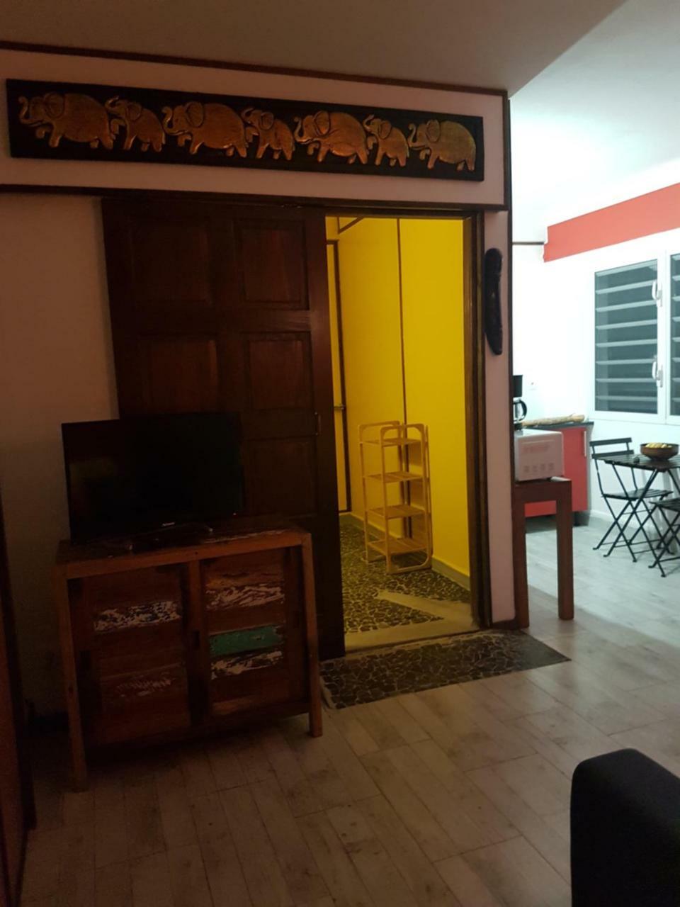 La Case Bonheur ساينت آن المظهر الخارجي الصورة